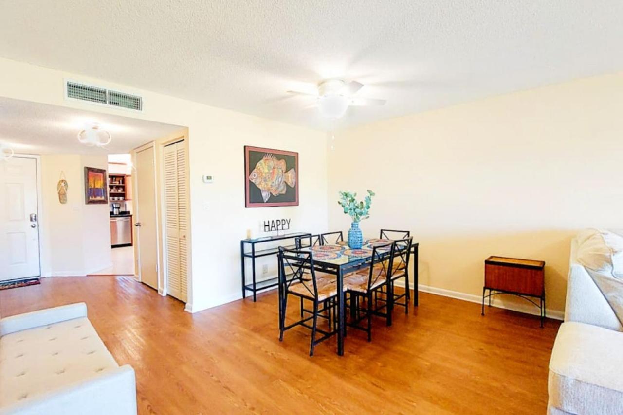 Paradise Sol 2bd2ba On Golf Course Near Bch St. Petersburg