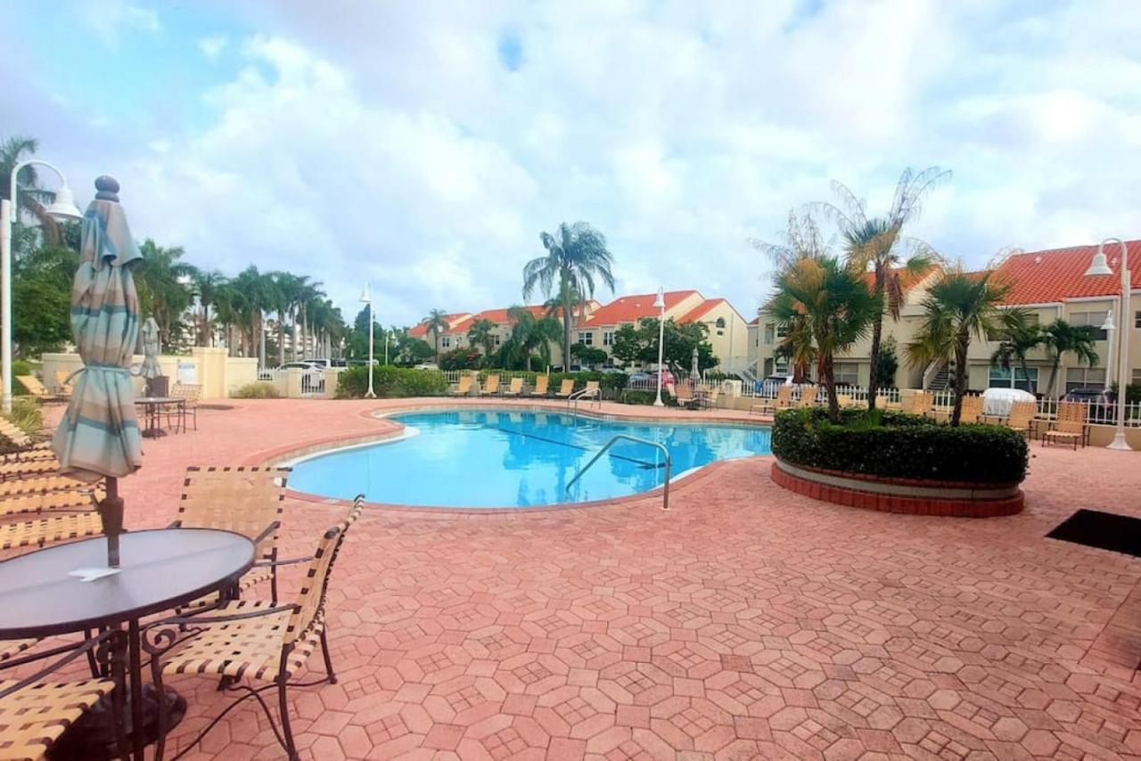 Paradise Sol 2bd2ba On Golf Course Near Bch Apartamento